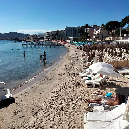 10mm A Pied Des Plages, Olympe Climatise Daire