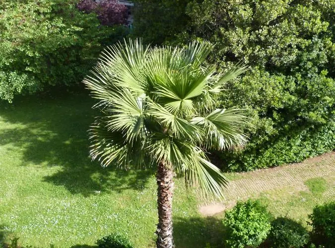 Апартаменты 10mm A Pied Des Plages, Olympe Climatise *